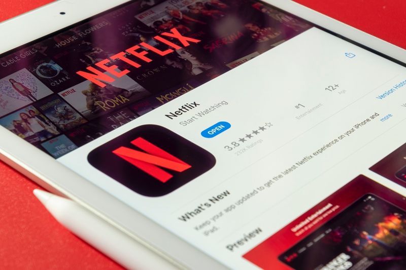 10 Film dan Serial Netflix Terbaru yang Tayang Agustus 2026